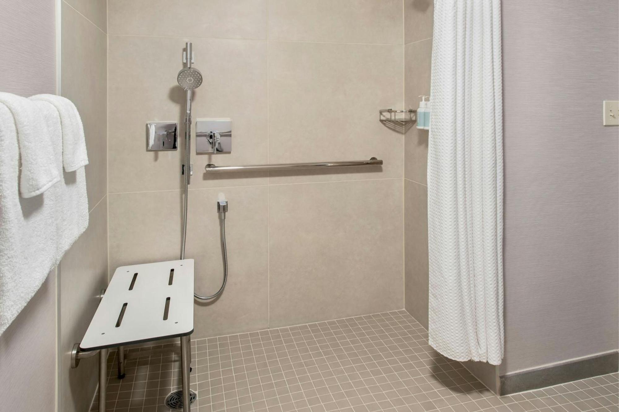 Courtyard By Marriott Newark Elizabeth Hotel Kültér fotó